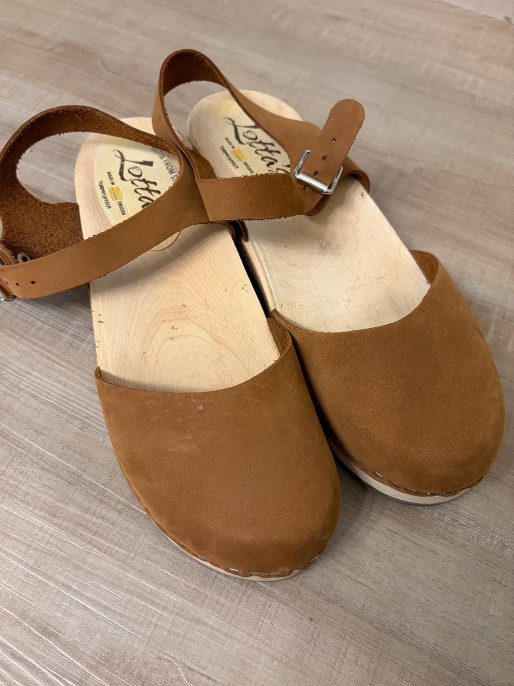 Lotta From Stockholm Tan Suede Leather Clogs with Ankle Strap